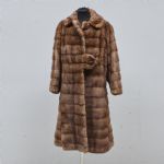 1740 9054 Minkpäls